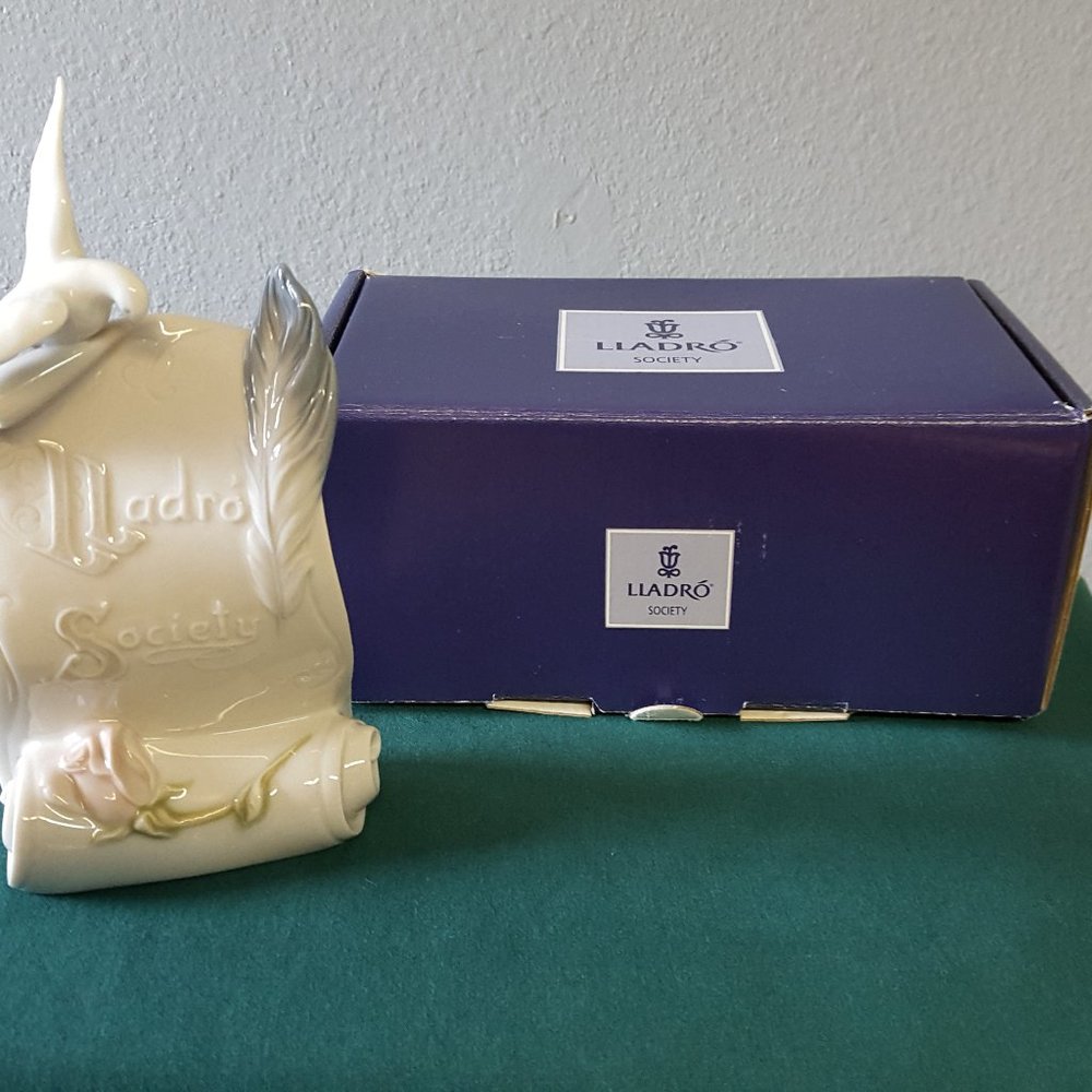 1998 LLadro Society Plaque